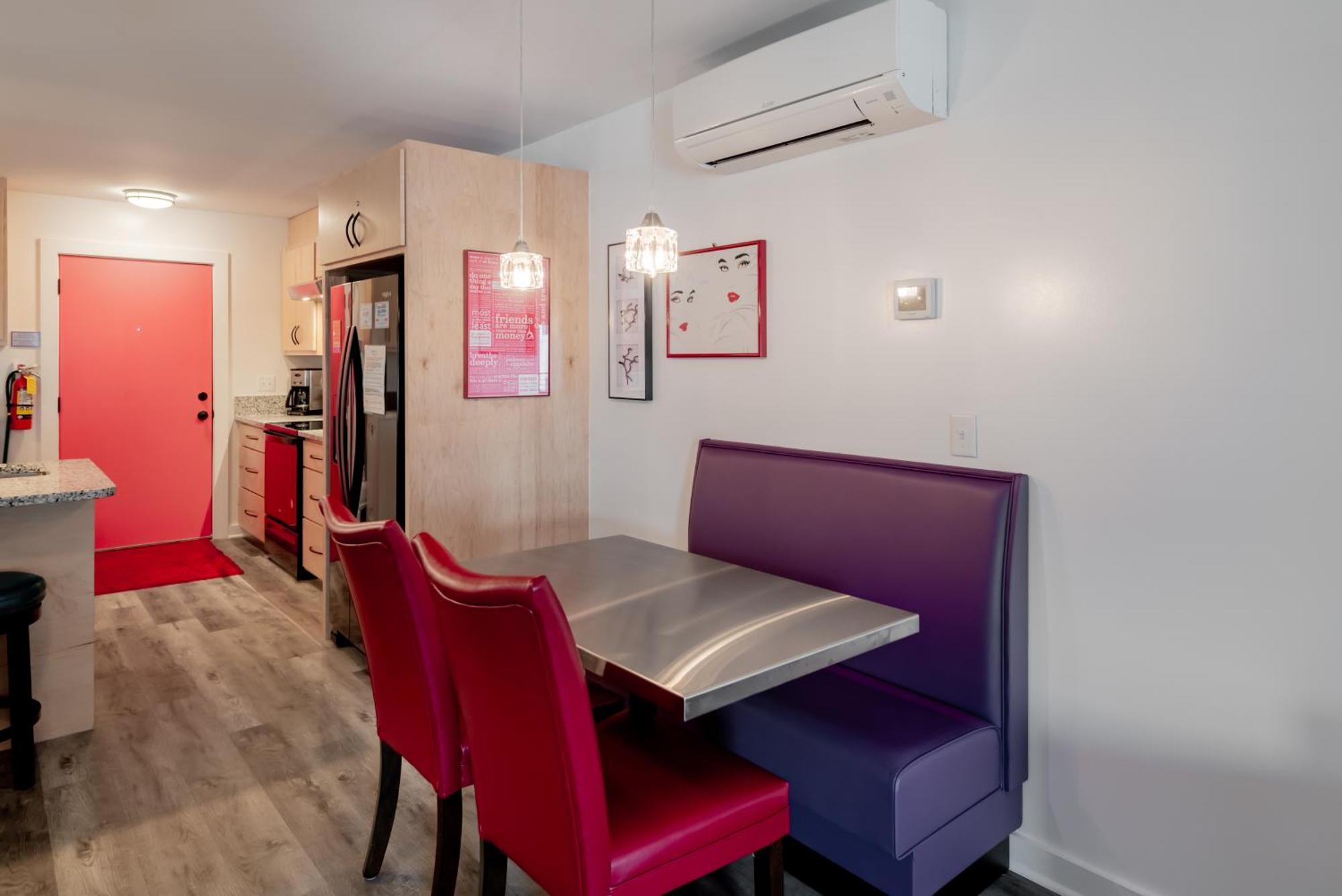 Folly Vacation Perfect Purple Palace Apt A Folly Beach Εξωτερικό φωτογραφία